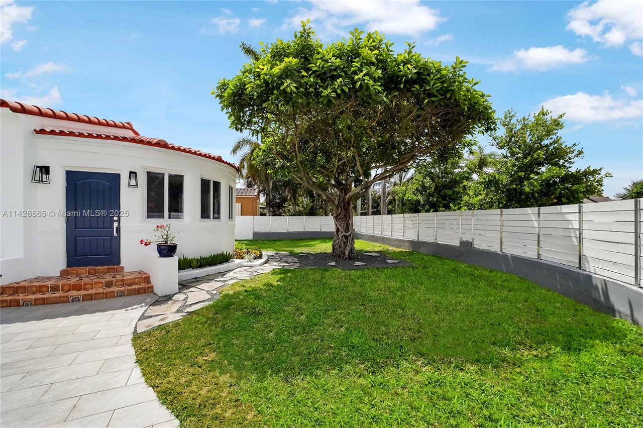 1800 SW 13th Avenue, East Shenandoah, Miami